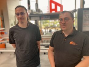 Jean Ayreault, apprenti et Cyril Kouzoubachian, directeur de la JVMA.